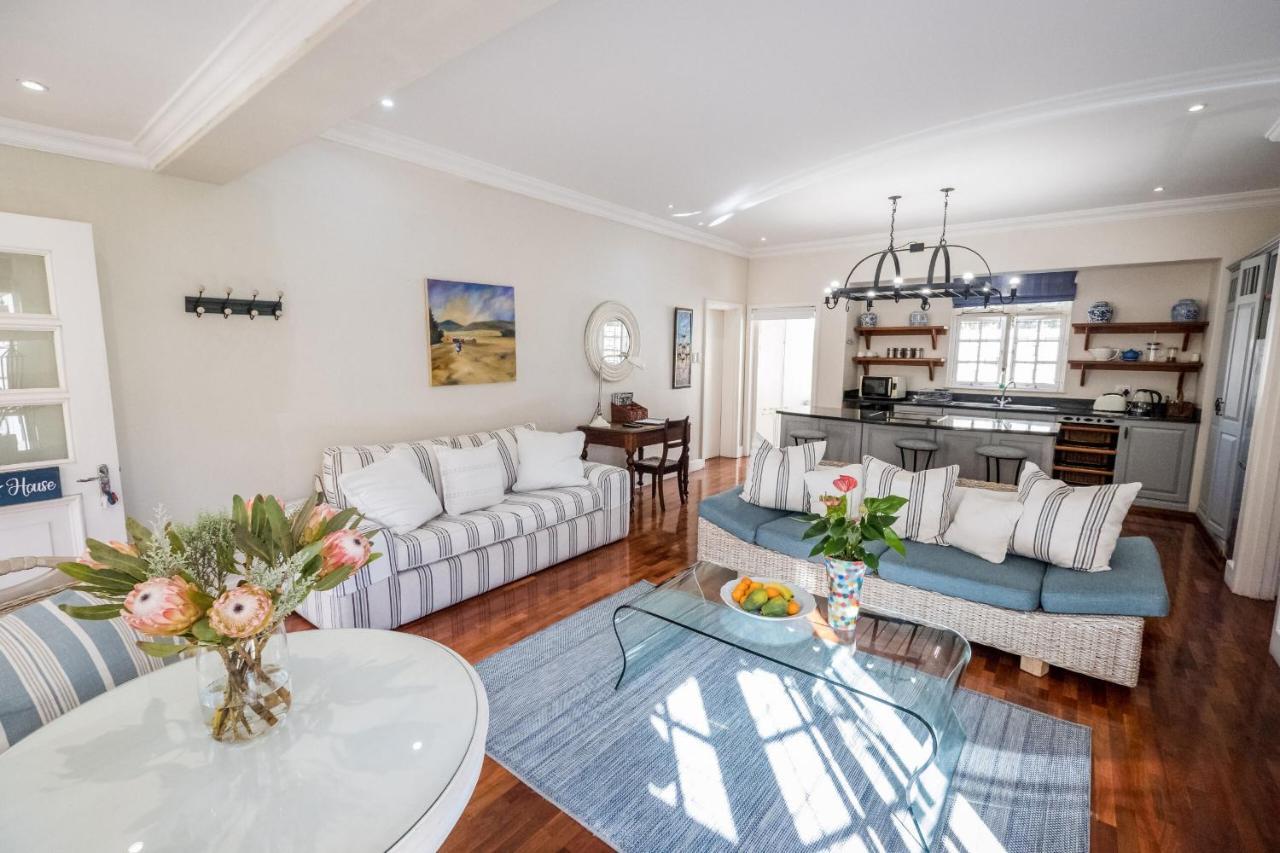 Admiralty Beach House Port Elizabeth Ngoại thất bức ảnh